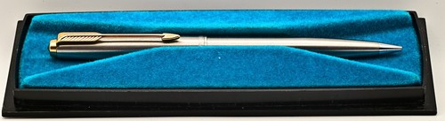 Cased 1960 parker - 1960/70's, 65